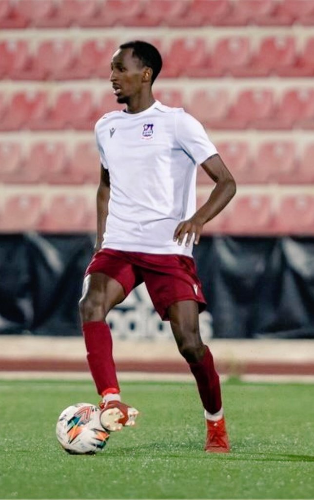 Proud moment for <a href="/PathwaysPro/">ProPlayerPathways</a> Defender Ahmed Isse <a href="/Ahmed03742737/">Ahmed</a> who has been called up to play for the Somalia🇸🇴 <a href="/NationalSomalia/">Somalia National Football Team (SFF) #OceanStars</a> National Team who are playing Sierra Leone🇸🇱 tommorow as they prepare for their World Cup Qualifier with Algeria in Nov. @oneucsport <a href="/FarOutFootball/">FarOutFootball</a>