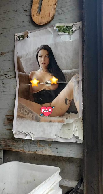 Your favorite calendar babe &hellip; what happened to this calendar ? ☠️😂 wrong answers only! You can buy your