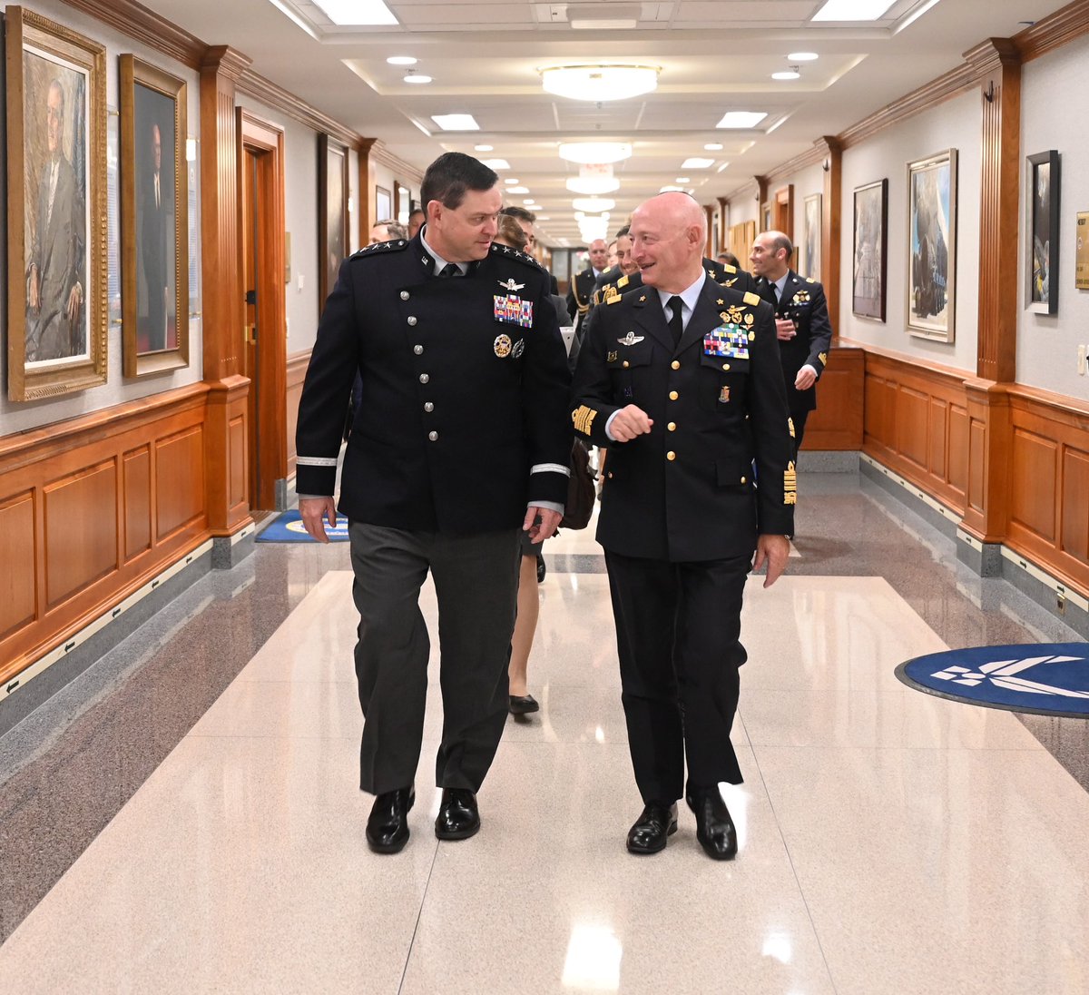 Great to meet with @ItalianAirForce Lt. Gen. Luca Goretti to discuss ongoing efforts to strengthen space security cooperation. @SpaceForceDoD deeply appreciates Italy’s partnership as we work together to advance allied space capabilities. 🇺🇸🇮🇹 #PartnerToWin