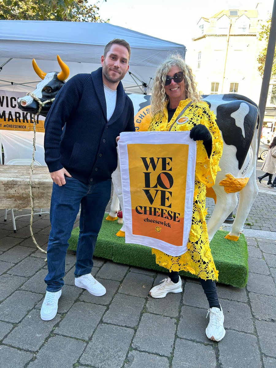 Freed_Donna's tweet photo. Huge thank you to @JoeBangles11 for coming to judge the fabulous vendors' cheese hats at @cheese_academy #BigCheeseWeekender @ChiswickM Please also note our new leading lady of the market, our moving mascot, the Cheesewick Cow... name to follow #Cheese #cheeselovers #chiswick https://t.co/LyPqthanpH