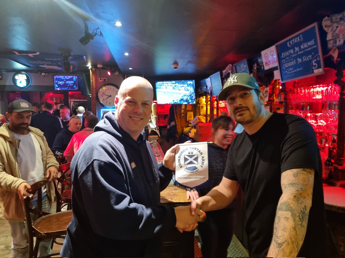 Members' meet up has started in O'Scotland bar in Lille 💪🏴󠁧󠁢󠁳󠁣󠁴󠁿🍻