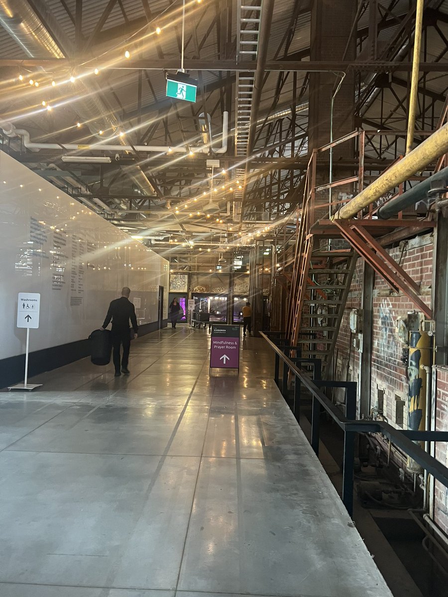 JaneatMosaic's tweet image. @EGBrickWorks for a conference on #community Zita Cobb CEO Shorefast speaking g on ABCD=Asset Based Community Development #community #communityassets #nature #connection #art  wonderful conference!