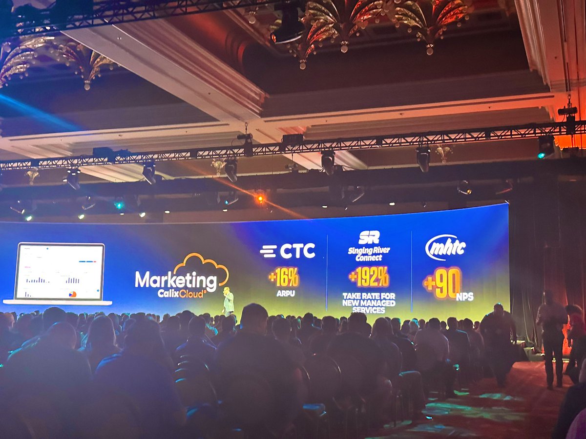 kristiwestbrock's tweet photo. Thanks for the shout out at #ConneXions23! We @ConnectCTC think the name change to #engagementcloud is perfection. https://t.co/mRuRxezCoN