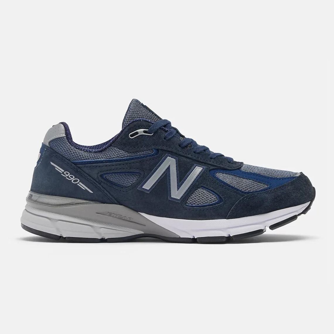 SneakerNews's tweet photo. The New Balance 990v4 returns in "Navy" on October 20th 👟 https://t.co/6bfVv0KAke
