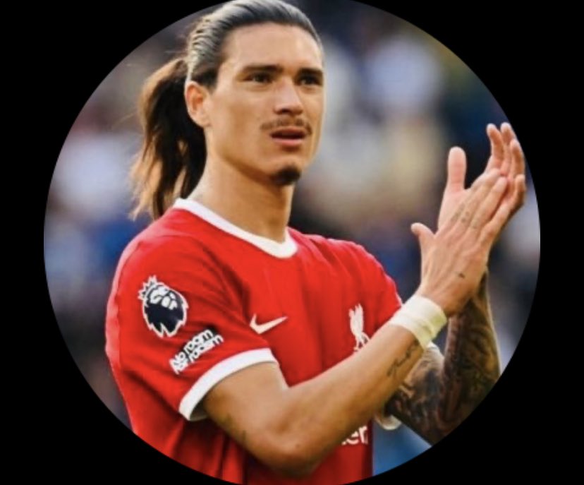 pumaft3's tweet photo. Happy to sponsor @lfchaytch 
They’ll receive their own personal boots and t-shirts and a budget of 40 million. 
Welcome to the puma family 🤝🏻 https://t.co/4BIIsQvAQv
