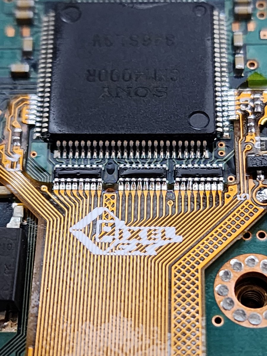 Mobiusstriptech's tweet image. Trying to clear these @PixelFXco Retro Gem installs while still providing exceptional service! This GH-026 PS2 FAT got a nice Shiny edition upgrade!