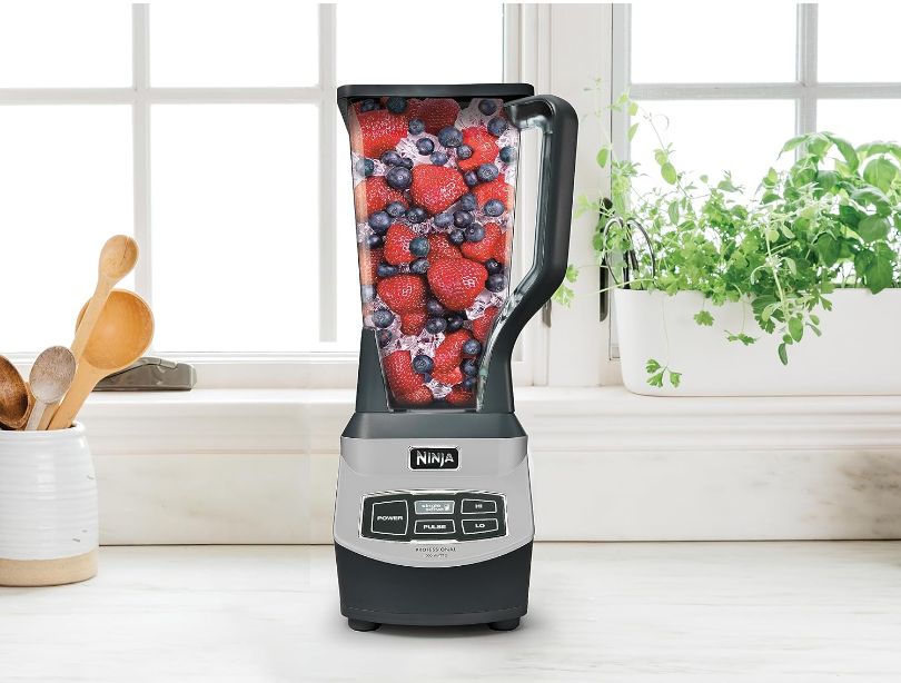 Fat Kid Deals on X: Ninja BL660 Professional Compact Smoothie