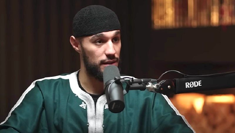 fadwaz7_h2's tweet image. #WeStandWithMazraoui