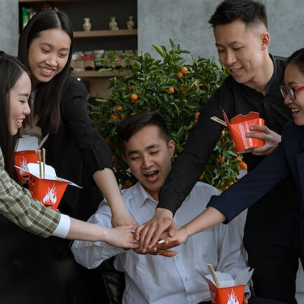 Achievers's tweet photo. @Editor_HREN shares some key findings of recent @Exchange_HR research that found although organizations are trying to support employee wellness, they aren’t doing the best job. Check out how employment expectations have changed… https://t.co/ZdXFLxIb0K https://t.co/2iPVgoWzaB