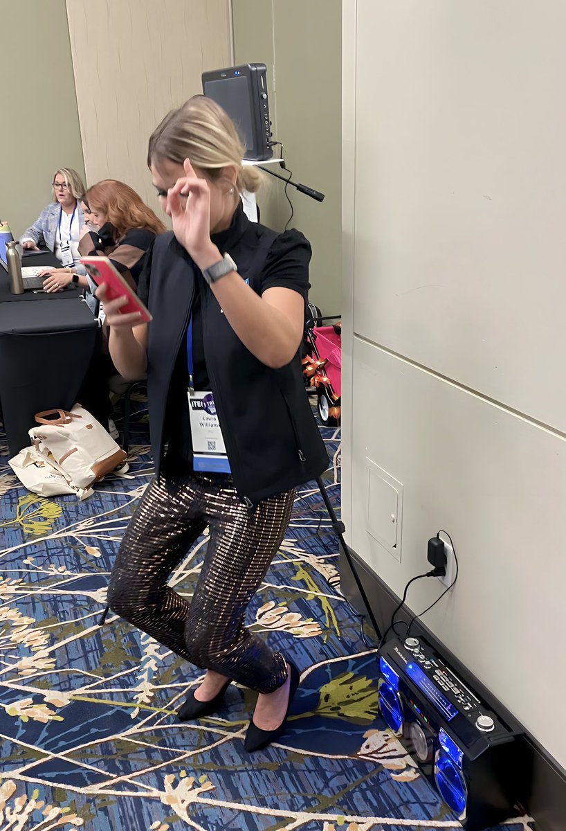 JorgeDoesPBL's tweet photo. I'm checking out @mrswilliams21c’s presentation at #ITEC24, AND I'm learning so much about engaging participants authentically!
She's a PBL expert, AND she incorporates music 🎶 and popcorn 🍿 that she made herself to welcome and engage everyone 👏🏼😎
#itecia https://t.co/6V83MyWYm8