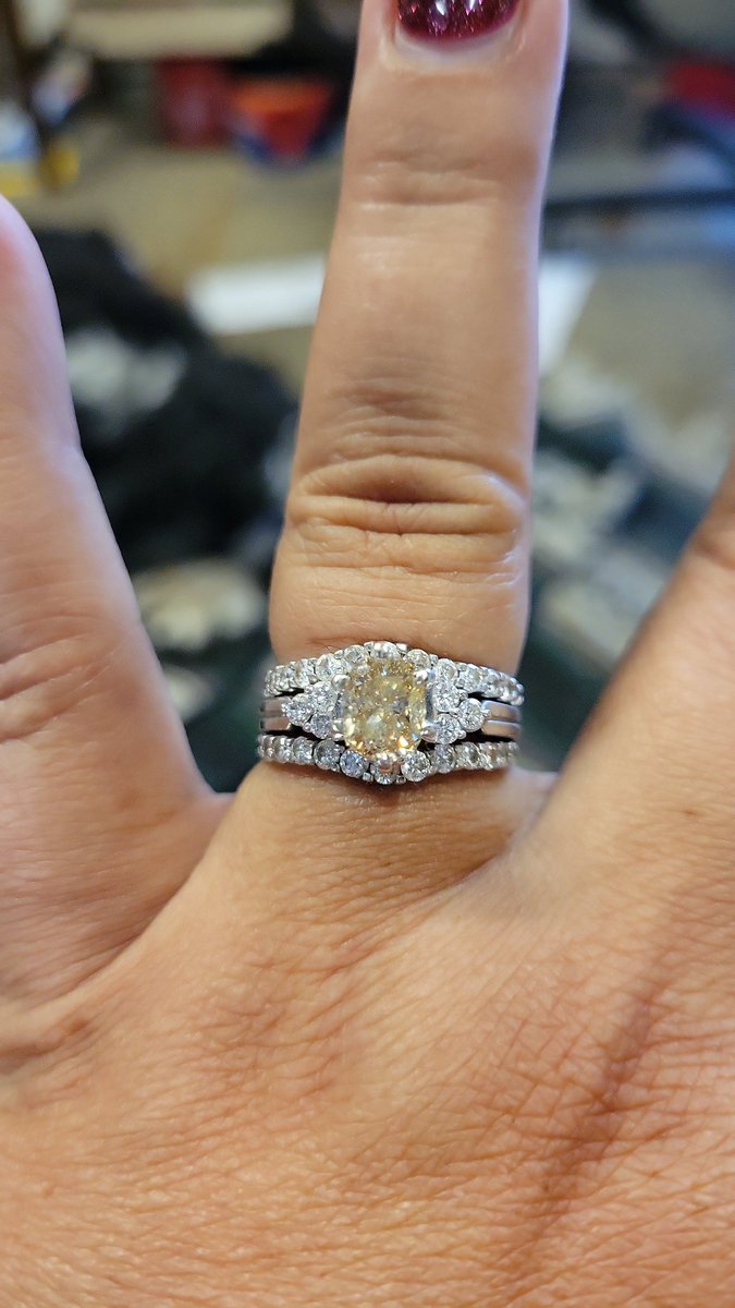 JenniCameron's tweet photo. @JewelryExchange This is my ring 💞 except I have a 1.53 modified yellow cushion cut as my center stone 💛 hubby upgraded me a few yrs ago for our 25yr anniversary. Been loyal customers since 2012 of the Eagan, MN store 🫶 https://t.co/YuXSJ3Fclg