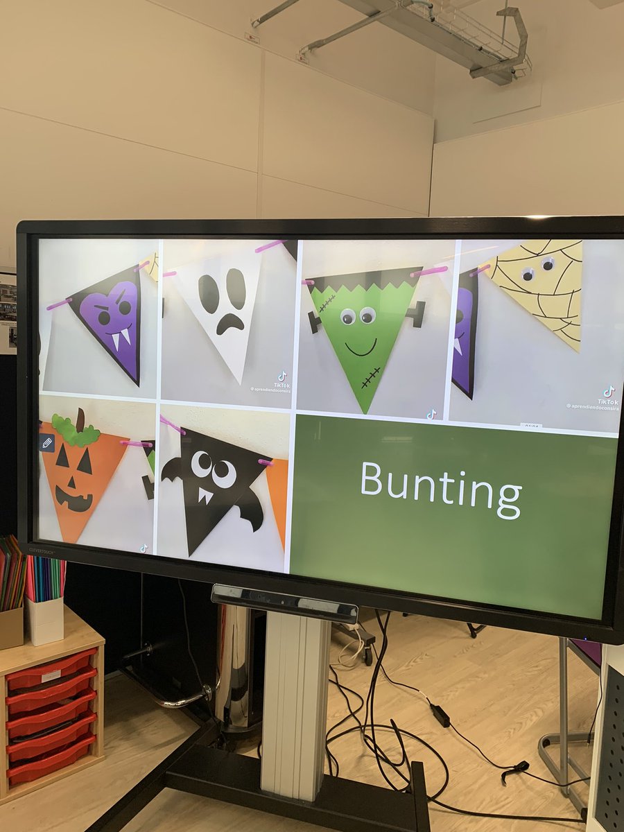 Miss Porter tweet media