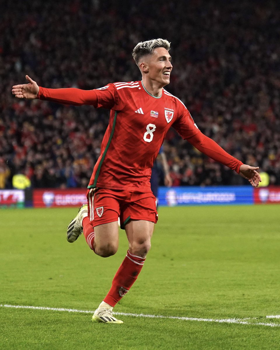 harry wilson tweet media