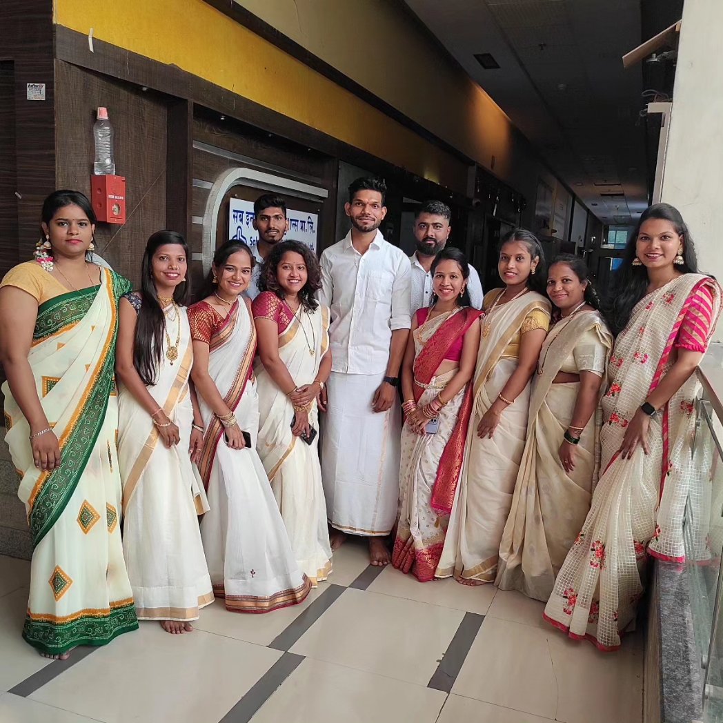 sabinfotech's tweet image. Navratri 2nd Day - White Colour 🤍

#navratri  #navrtari2023♥️ #navratrispecial
#softwareengineer #erp #erpsoftware #software #softwaredeveloper #sabinfotech #technology #textiles #textileindustry #mumbai #facebook #instagram #Tweeter