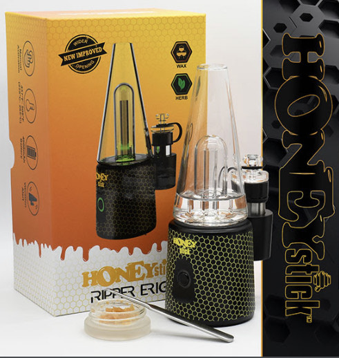 ChronicSession's tweet photo. Our New HoneyStick Ripper E Rig: Your Ultimate Dual-Purpose #Vaporizer! The game-changing #electricrig that handles both #dabs and #herbs with ease. Elevate your #vaping experience! Click to #LearnMore https://t.co/XeTXP2oTl6 #VapeLife #Dabs #DryHerbs #RipperERig" https://t.co/qgIl0ow0ED