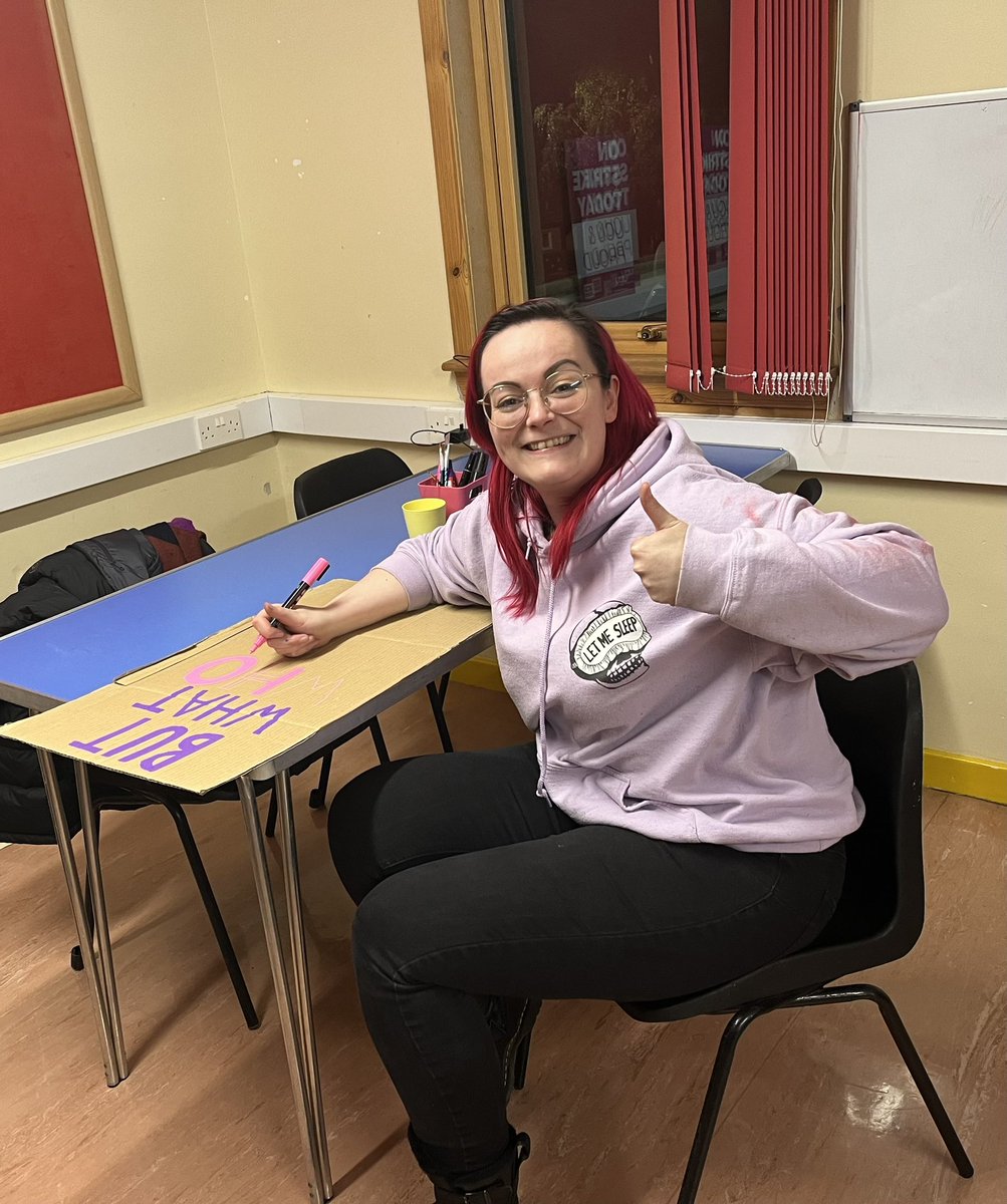 UCUScotland's tweet image. A lot of strike prep taking place this evening in Inverness @UHI_UCU #ucuRISING #saveUHI