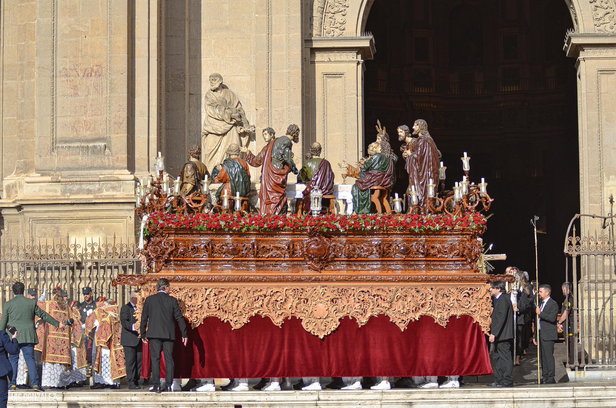 𝐌𝐀𝐆𝐍𝐀 𝐆𝐑𝐀𝐍𝐀𝐃𝐀 

 Santa Cena de Nuestro Señor Jesucristo 

📲 <a href="/santacenagrana/">Hermandad Sacramental Santa Cena Granada</a>

#34ENC #MagnaGranada