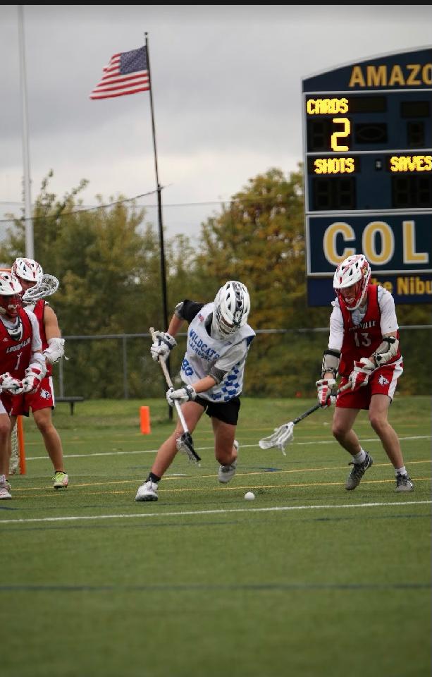 More alumni fall ball action!  2023 graduate <a href="/LucasOffredo/">lucas_offredo</a> seeing action for the Cats!