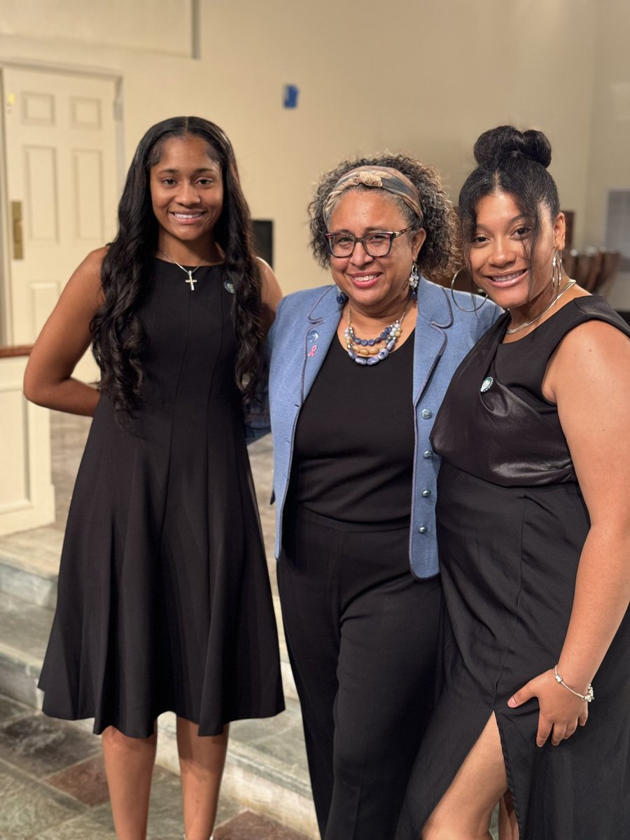 C. Williams tweet media