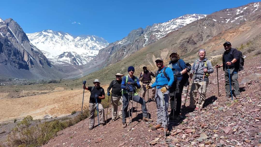 Karl Esztl (@karl_oe1keb) on Twitter photo Happy to report that on the weekend CD2RXU installed CE3TDM-10 over 2200mts high in _Cajon del Maipo_ in a low part of *Cordillera de Los Andes* after few hours of trekking. #lora #aprs #loraaprs #loraAprsgateway Happy to report that on the weekend CD2RXU installed CE3TDM-10 over 2200mts high in _Cajon del Maipo_ in a low part of *Cordillera de Los Andes* after few hours of trekking. #lora #aprs #loraaprs #loraAprsgateway