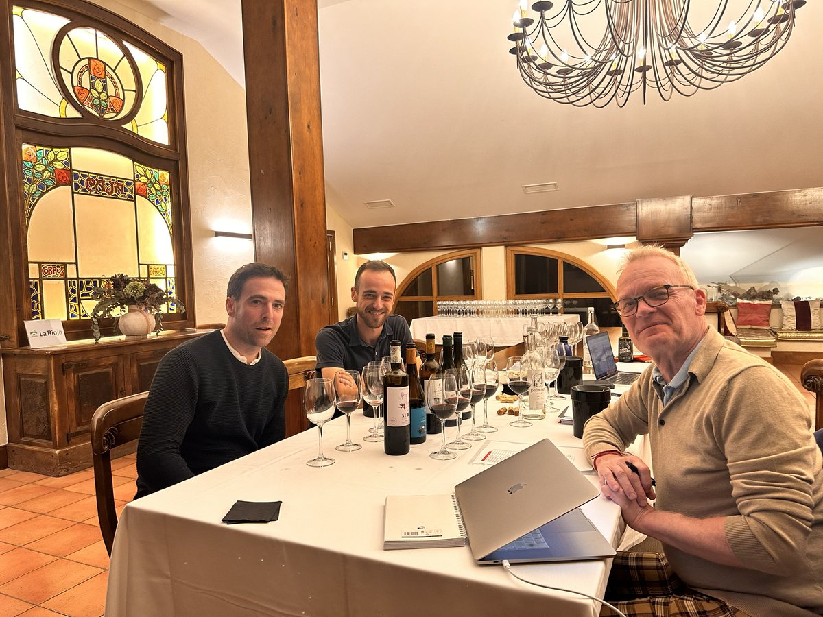 2023 has been a year of many firsts... and one of them has been representing my family's wines with the great Tim Atkin. An exceptional learning moment. The best vintage is always to be harvested and made. Thank you Tim!