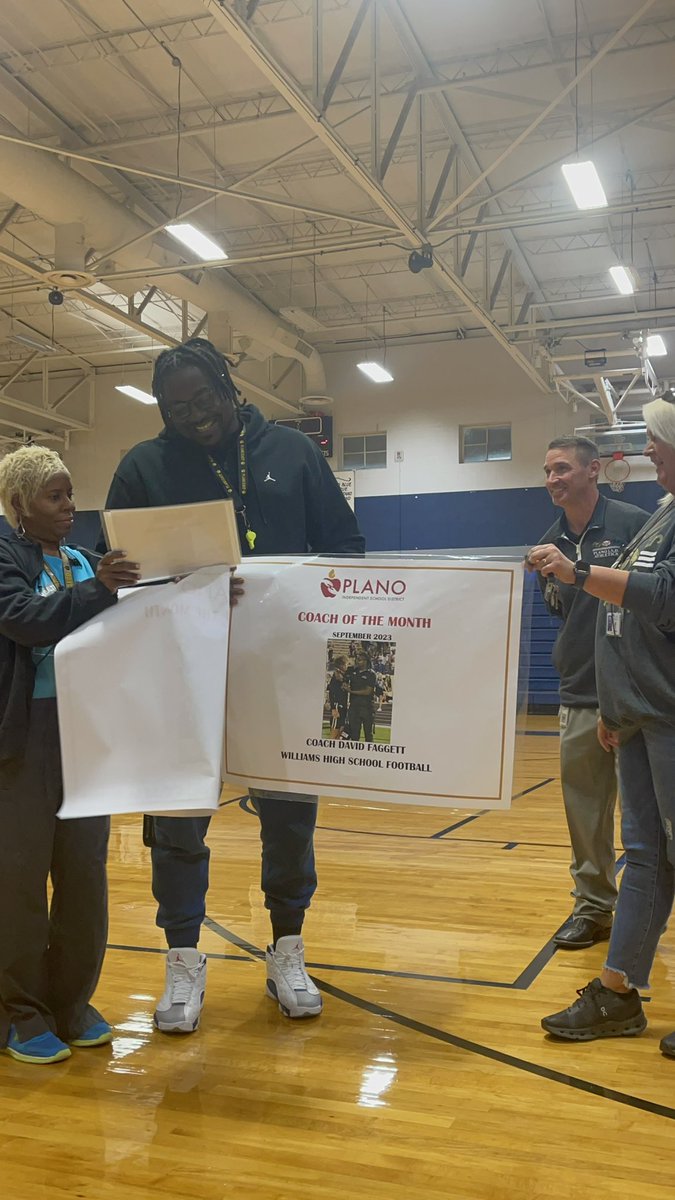 CoachD1925's tweet photo. I don’t do what I do for recognition by any means.  I just love what I do! I genuinely care about my school, the EastSide, &amp; my students! But today I was recognized as Coach of the month in Plano ISD! A true surprise and I will only work that much harder now! Love you all !!! https://t.co/7Nj6OGX0pg