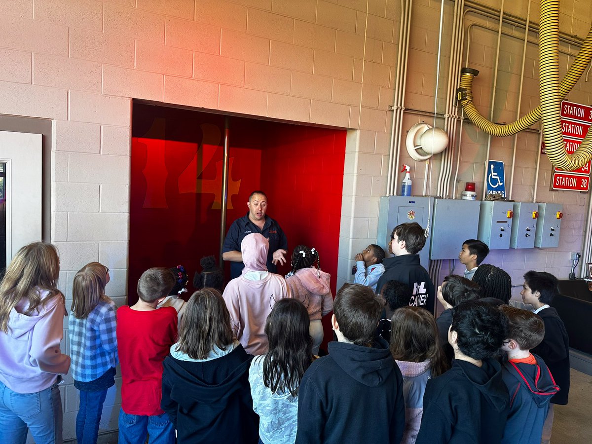 ChouteauSchool's tweet photo. Another great day of Field Trips to @KCMOFireDept Station 14 to celebrate September outstanding attendance! We had to take four mini field trips because we had 193 kids with 98% or better attendance all of September! 
Thank you, Firefighters! We learned so much! @NKCSchools https://t.co/hfG8Idte1x