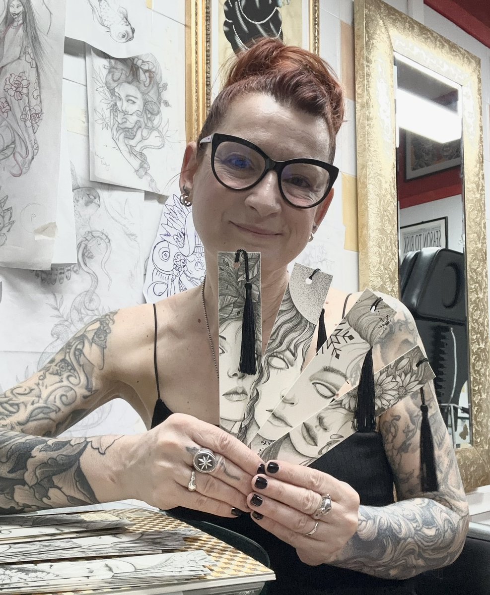VanessaLenore's tweet photo. Segnalibri disponibili🤗 https://t.co/HJIXvWg8av