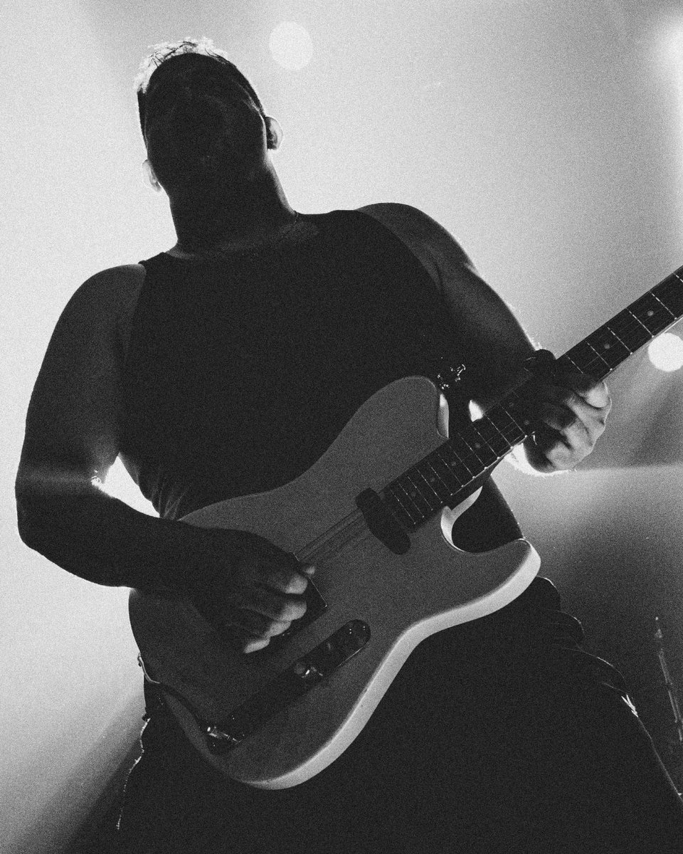 MONOWHALES tweet media