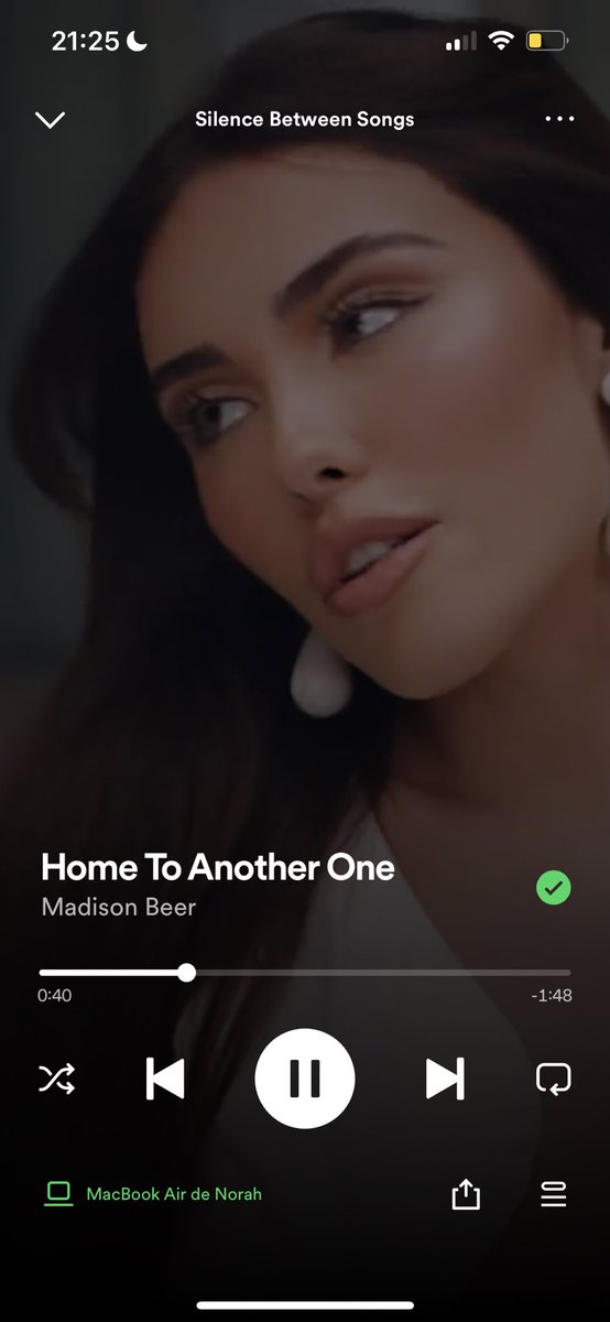 nmorillaa's tweet photo. @recklessilence @madisonbeer @madisonbeerhq love her <3 https://t.co/5fpsZadT85