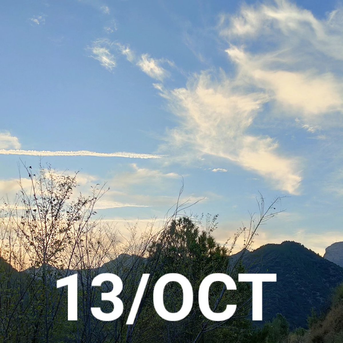 CreantUnOasis's tweet photo. 💙 El cel no ens enganya 
💜 El cielo no nos engaña
.
Desprès de moltes setmanes de cels monòtons, fa 4 dies ja es va començar a notar el canvi. Per fi!
.
#cel #cielo #sky #nuvols #CanviDeTemps #sequera https://t.co/Lp7gzhsSNK
