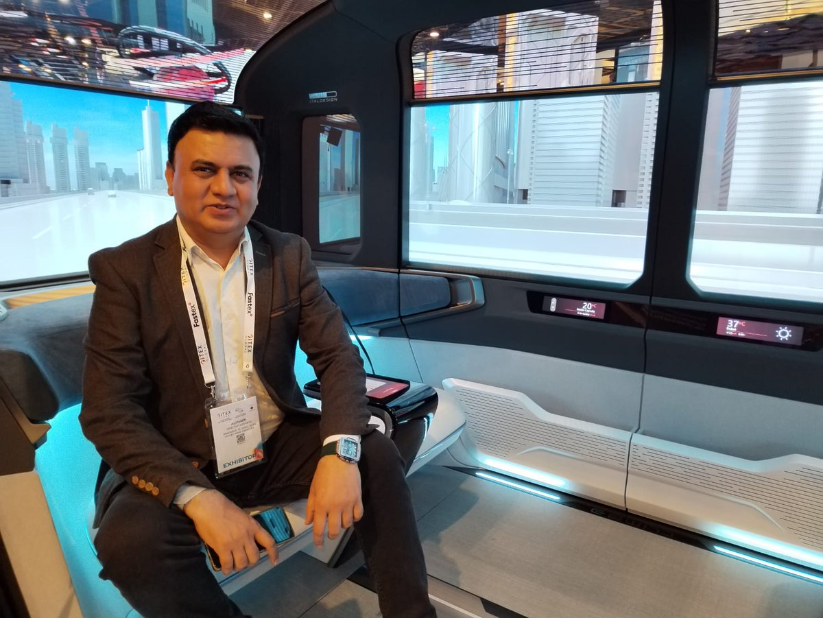 alihadi's tweet photo. #autonomos vehicle @GITEX_GLOBAL 

#GITEXGlobal2023 #GITEX2023 #tech #TechnologyNews #FutureTech https://t.co/dLgGMMdQmz
