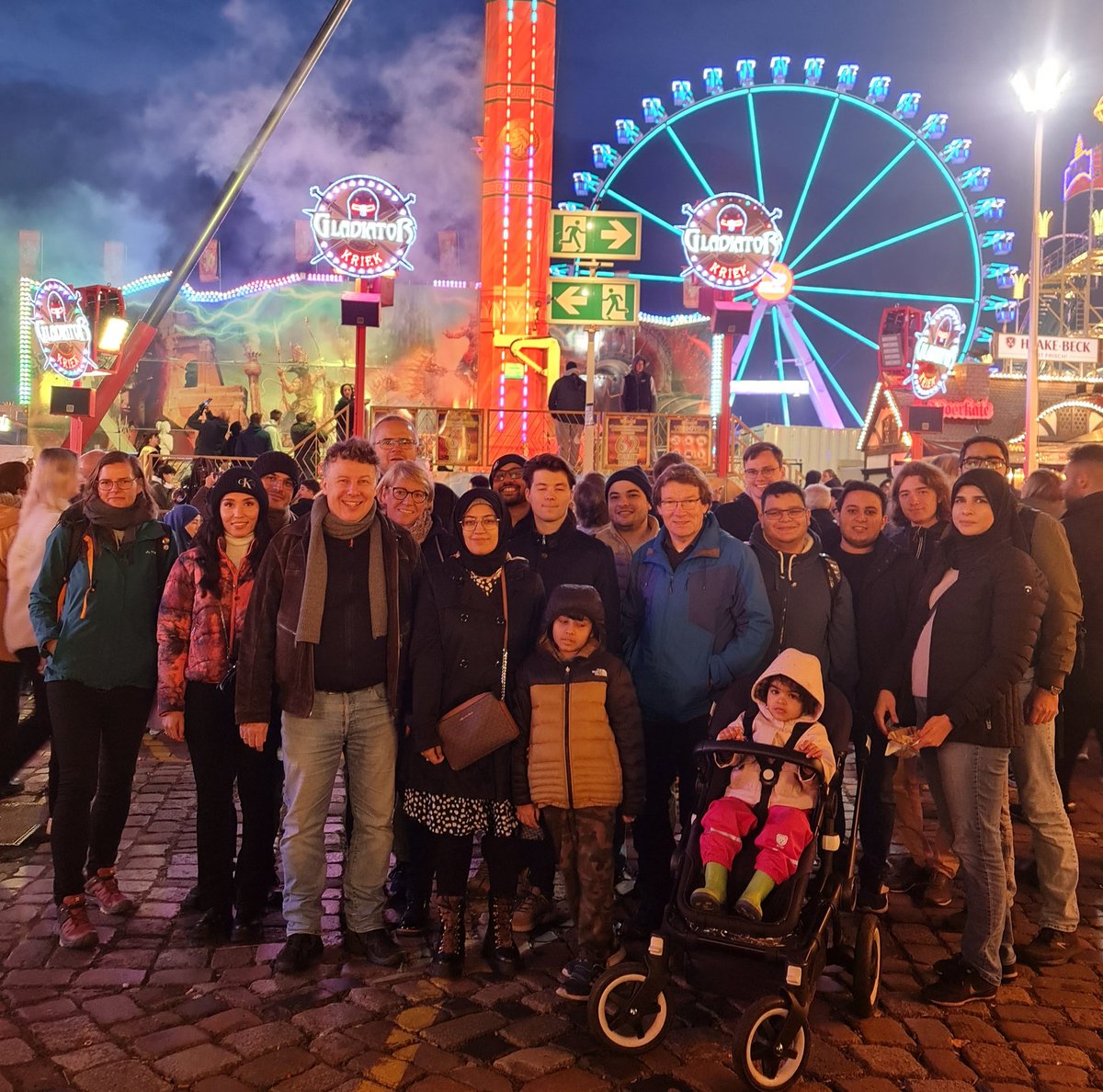 Rolf Drechsler (@rolf_drechsler) on Twitter photo Auf dem #Freimarkt in #Bremen
<a href="/agra_uni_bremen/">AGRA Uni Bremen</a> <a href="/DSC_unibremen/">Data Science Center (@dsc_bremen@wisskomm.social)</a> <a href="/DFKI/">DFKI</a> <a href="/bremen_de/">Stadt Bremen</a> @UniBremen Auf dem #Freimarkt in #Bremen
<a href="/agra_uni_bremen/">AGRA Uni Bremen</a> <a href="/DSC_unibremen/">Data Science Center (@dsc_bremen@wisskomm.social)</a> <a href="/DFKI/">DFKI</a> <a href="/bremen_de/">Stadt Bremen</a> @UniBremen