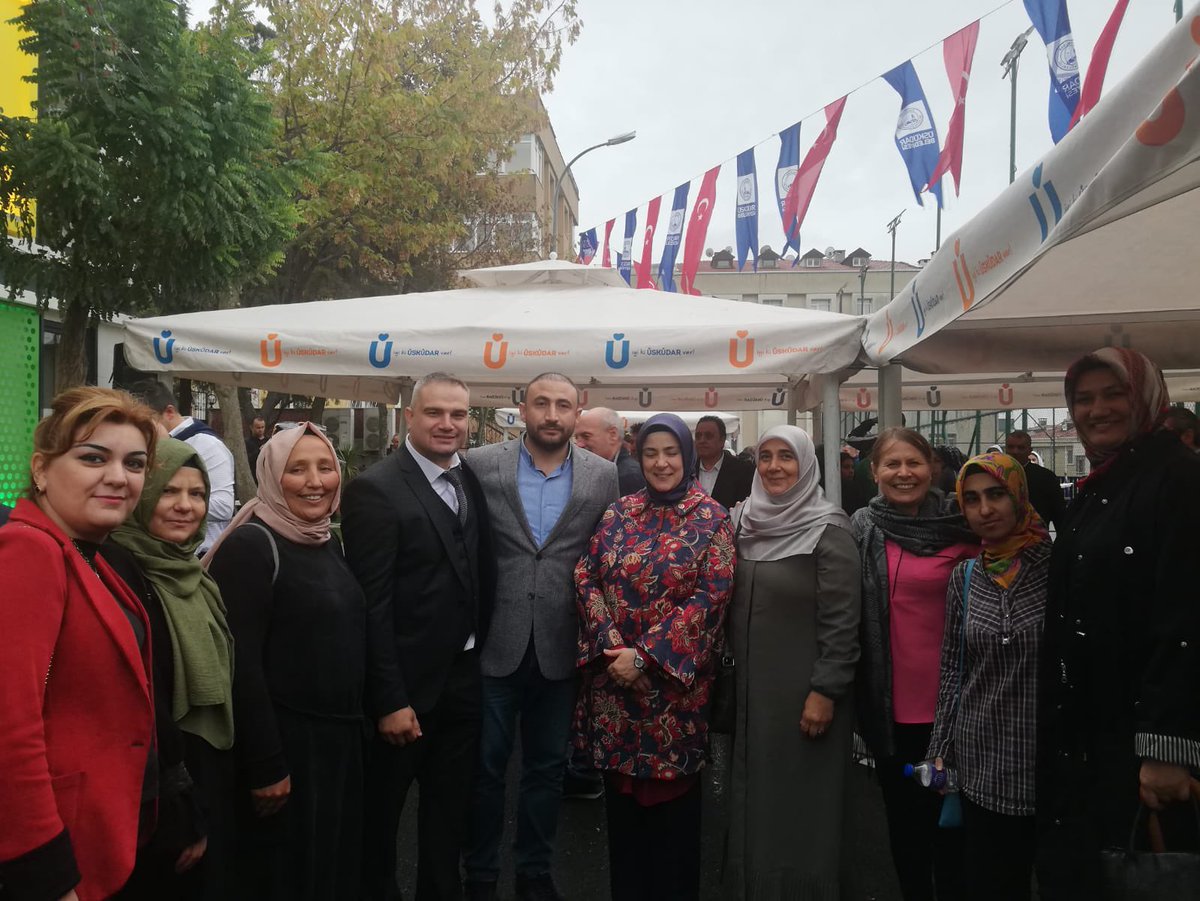 Üsküdar Murat reis mahallemizde muhteşem bir aile sağlık merkezi bugün itibarı ile yoğun bir katılım ile halkımızın hizmetine sunuldu

Emeği geçen başta Üsküdar belediye başkanımız @hilmiturkmen34 ve iskender ailesine şahsım ve mahallemiz adına teşekkür ederim🇹🇷

#iyikiüsküdarvar