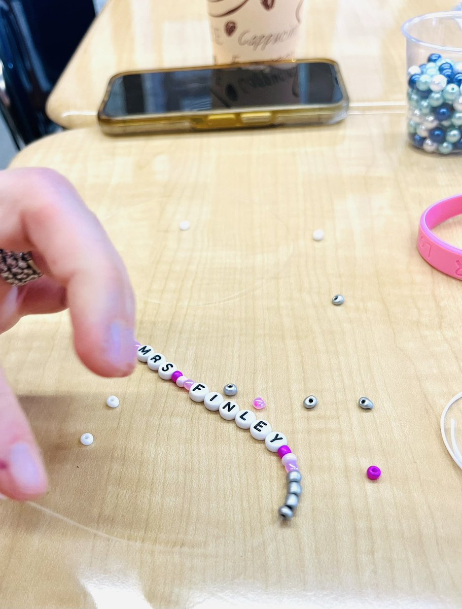 Mrs. O’Malley & Ms. Leoutsakos PS 66Q Class 502 tweet media