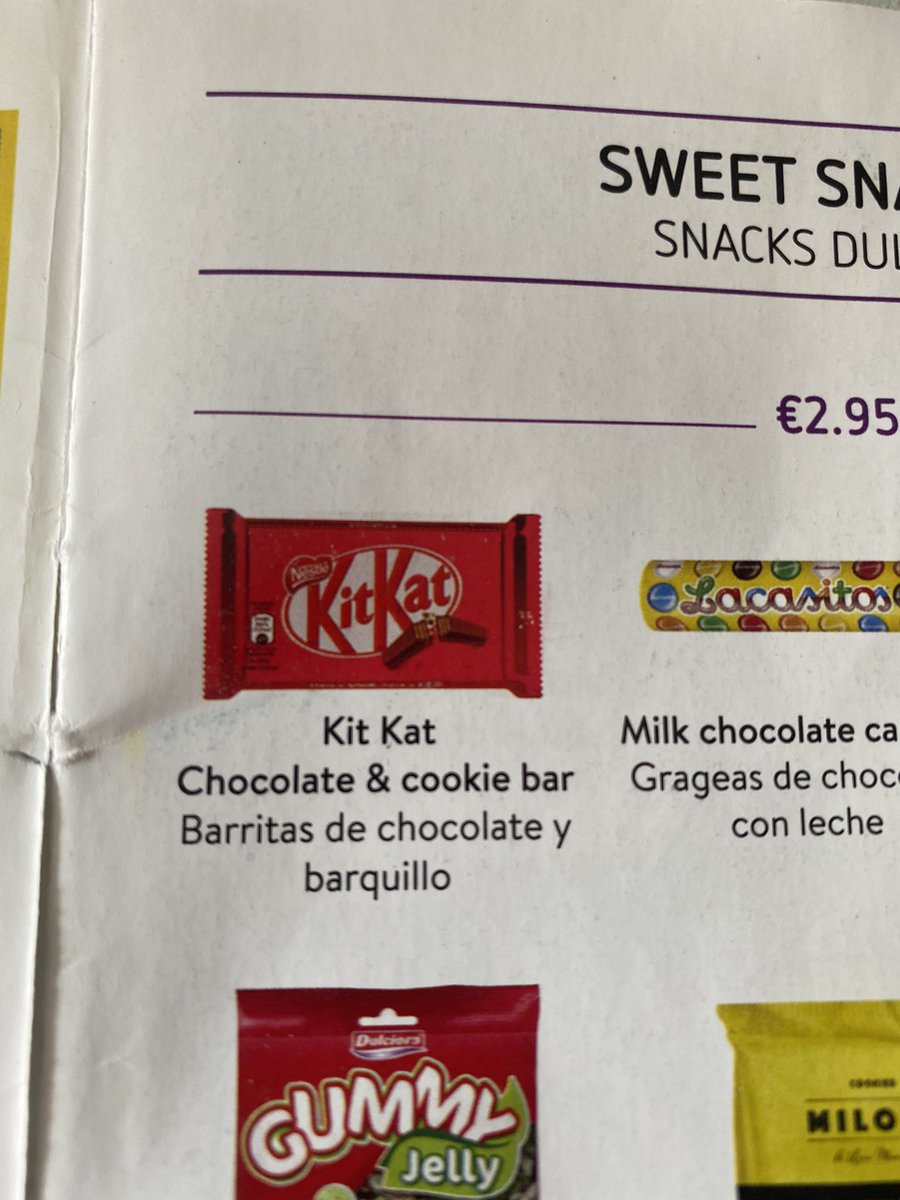 daveym26's tweet photo. @StartersMatt this was on a menu on a plane I was on recently 

Chocolate AND cookie bar!!!
Milk chocolate CANDIES!!!

This is not good https://t.co/MHiEi9kAEX