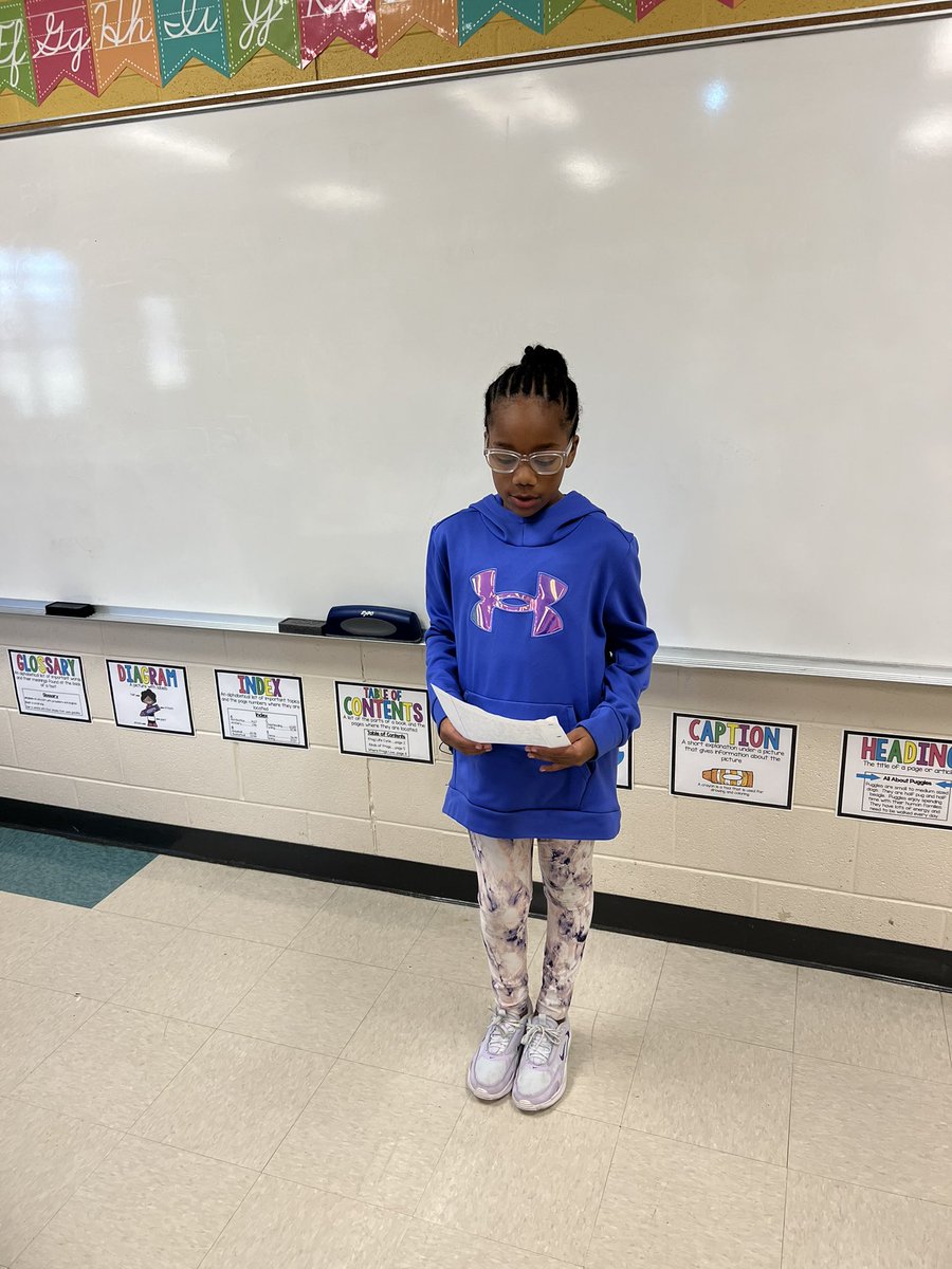 SmithCES4's tweet photo. We enjoyed some Oreos while writing an opinion paragraph and sharing them with the class! @ChristianaES1 #4thgrade #CES https://t.co/ALEbuYxtjg