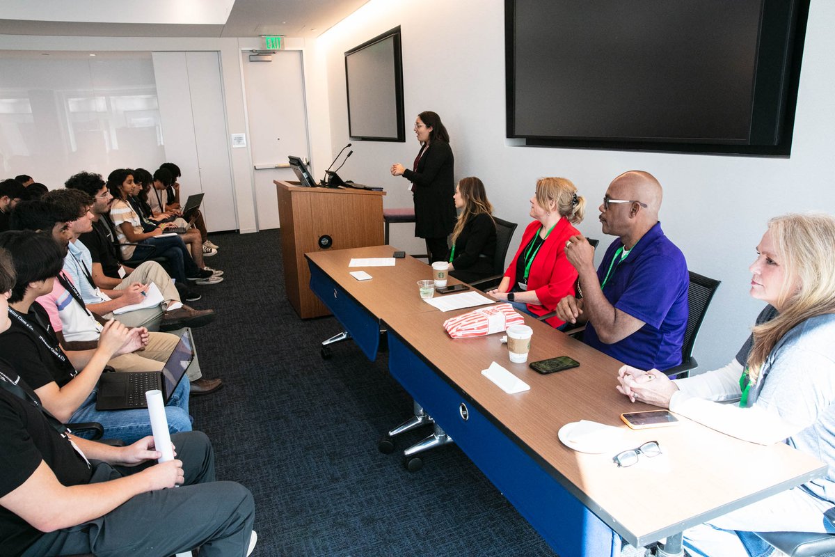 MADDNational's tweet image. This past weekend MADD Staff attended the @JpMorgan #CodeForGood Hackathon in Texas! We were honored to be part of this, working alongside talented students committed to creating meaningful impact. #NoMoreVictims #CodeForGood #Hackathon