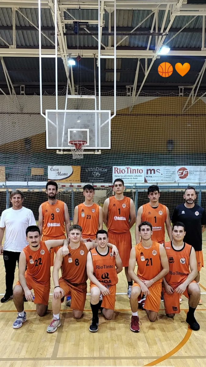 Jose_Puig97's tweet photo. 2 anys després, torne a viure l'emoció d'un dia de partit, dels nervis i de totes les emocions que fan viure tan intensament aquest esport. Preparat i il·lusionat pel que ve 🧡🏀 #TBN https://t.co/mEAtX8ycul