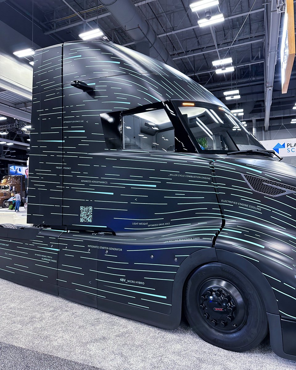 Things are looking super at #ATAmce23 – SuperTruck, that is. Swing by booth #4097 to see the #VolvoSuperTruck2 for yourself – we’re here to answer your questions!