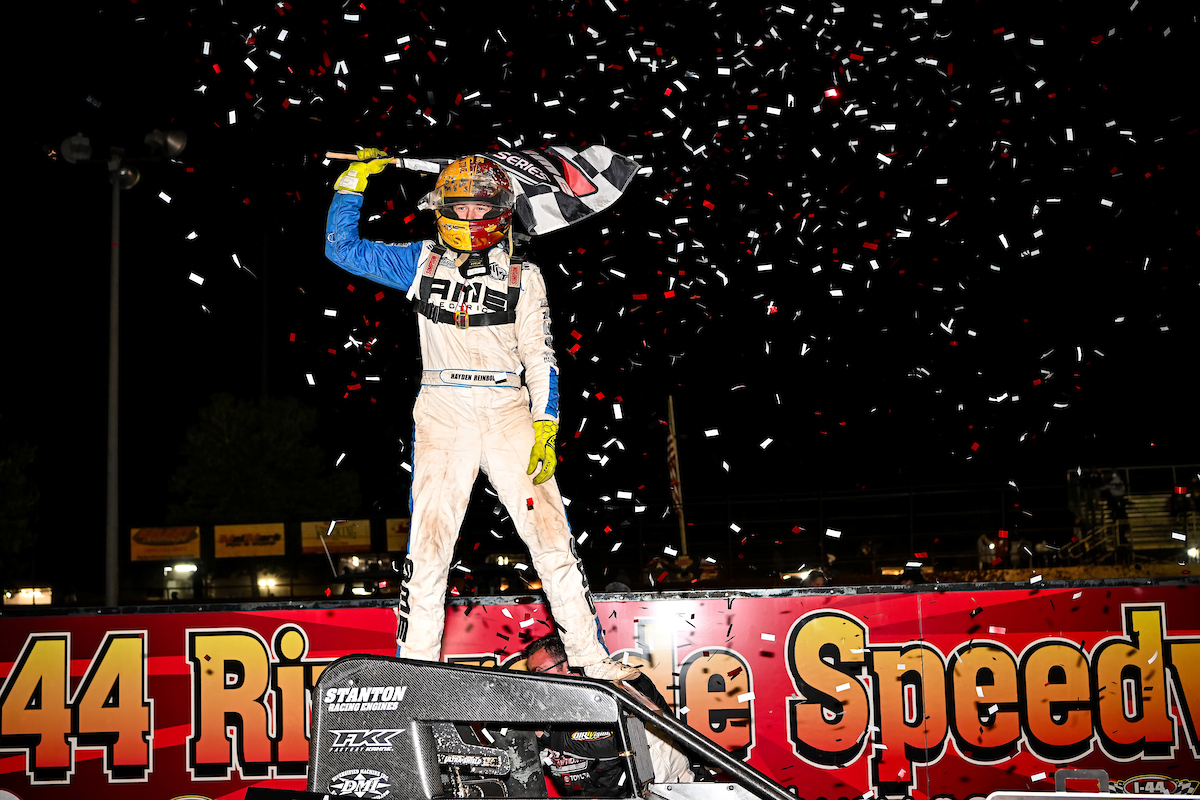 Xtreme Outlaw Midgets tweet media