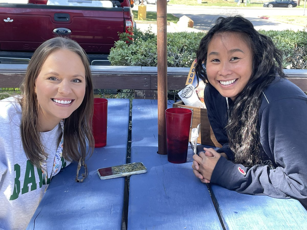 Amy Foster-Munoz tweet media