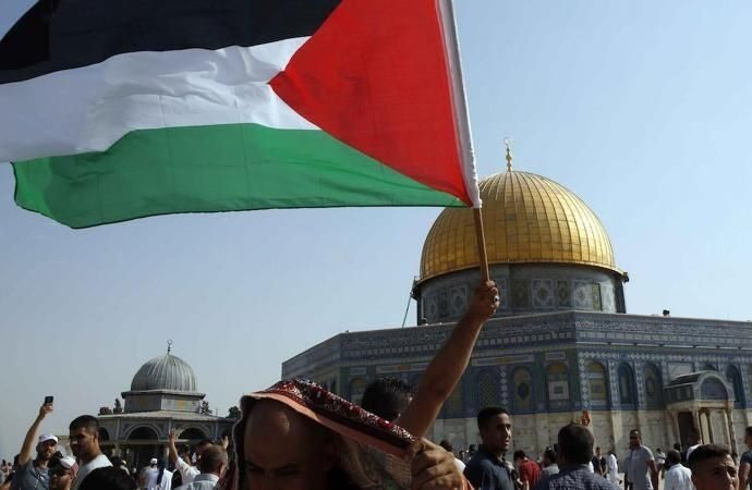 zainabkaratash's tweet photo. أصدقاء فلسطين، من فضلكم ادعموا هذا الهاشتاغ  بلغتكم حتى نتمكن من وضع هاشتاغ "الإرهاب الصهيوني" على مقدمه متداول منصات التواصل الاجتماعي

#zionistterror https://t.co/FE30icqnKZ