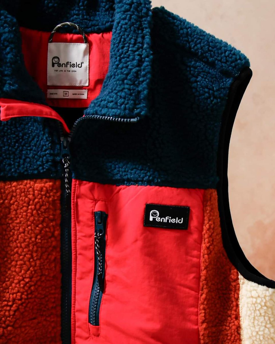 Terraces_Store's tweet photo. Guess who’s back? @PenfieldUSA is back! With a serious bang - takin’ it back to their roots with the OG classic logo and some seriously smart throwback designs, check out the first drop online now 🔥
Shop here 👉 https://t.co/T3bKUXeEJv
#terraces #penfield #penfieldusa https://t.co/bE7HDMrg5f