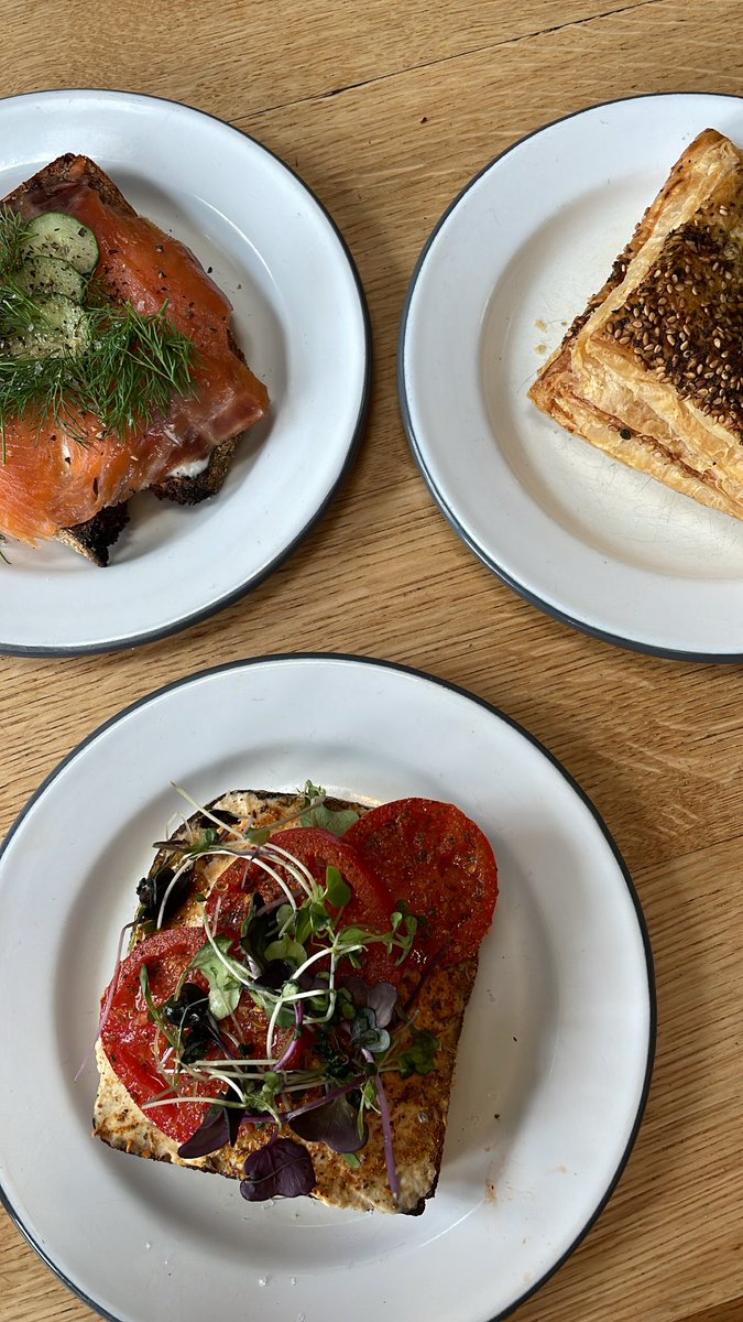 VictoriaMousa's tweet photo. Best parts of SF weekend:

1. ASA 2023
2. SF eats 

Grateful for patient friends who put up with my food pics this weekend. 

#ANES23 #AnesPhotoChallenge #Foodie https://t.co/rJrbWXH4Wf