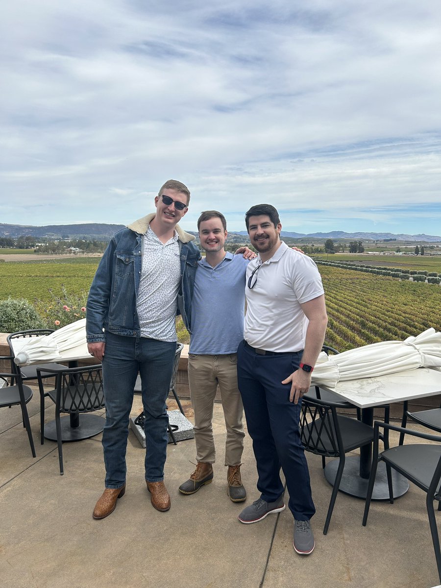 AKofskeyMD's tweet photo. An excellent weekend at the @ASALifeline 2023 meeting. Great times with @UABAnesResident friends exploring San Francisco and California wine country! 
@UAB_Anesthesia https://t.co/UrVwtQcm0C