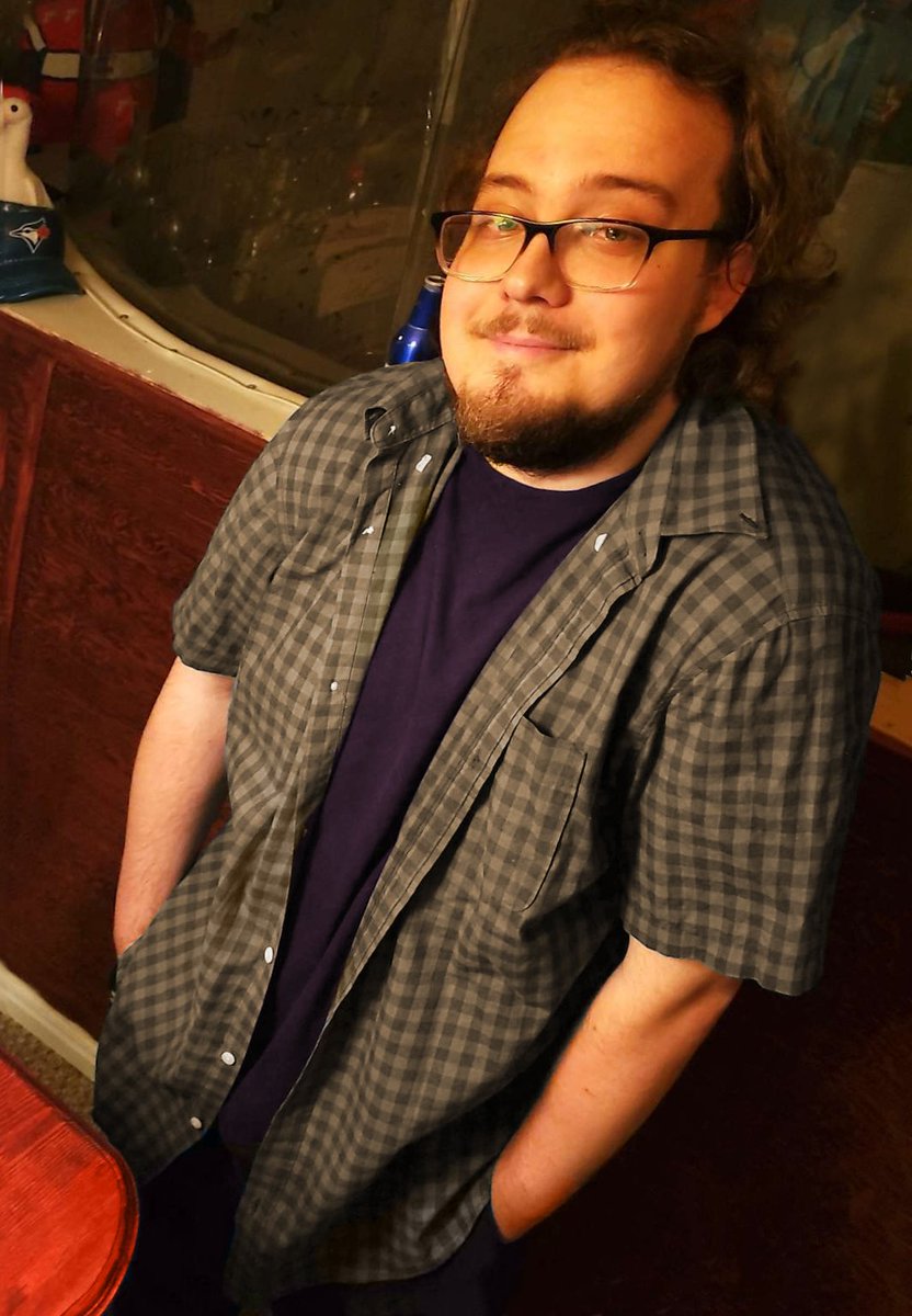 unclebunga's tweet image. Spacie players: exited for the tournament today, hope I have a fun bracket!

The local Luigi player: