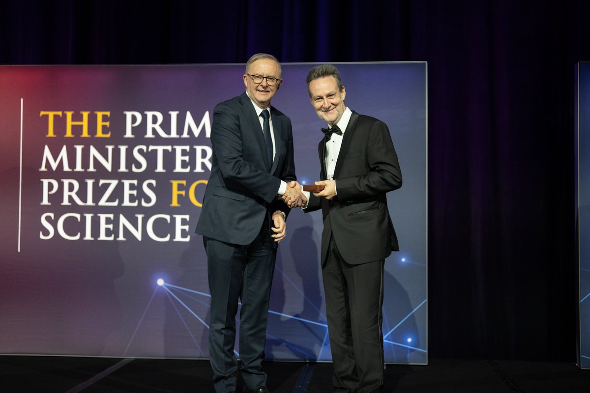 From the development of bee-friendly insecticides to spider venom therapeutics for stroke and heart attack patients, Prof Glenn King’s pioneering research has been recognised with the 2023 Prime Minister’s Prize for Innovation.

Congratulations <a href="/VenomsLab/">Glenn King</a> #PMPrizes 
 <a href="/IMBatUQ/">Institute for Molecular Bioscience</a>