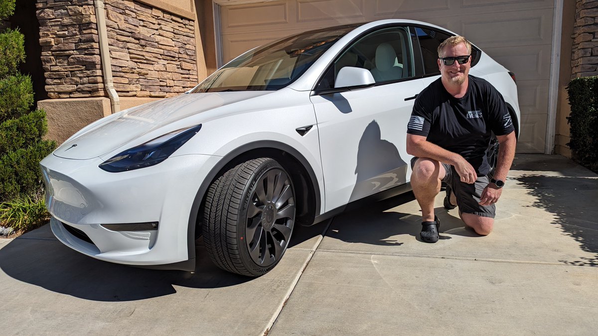 Picked up my Tesla - $TSLA 2023 Performance Model Y with the stunning white interior yesterday, and I'm in love! WOW this car is a blast!

🔥 The acceleration, handling, and style are next-level. Going to be one heck of a fun adventure. 

#TeslaPerformance #ModelY2023 #EVLife