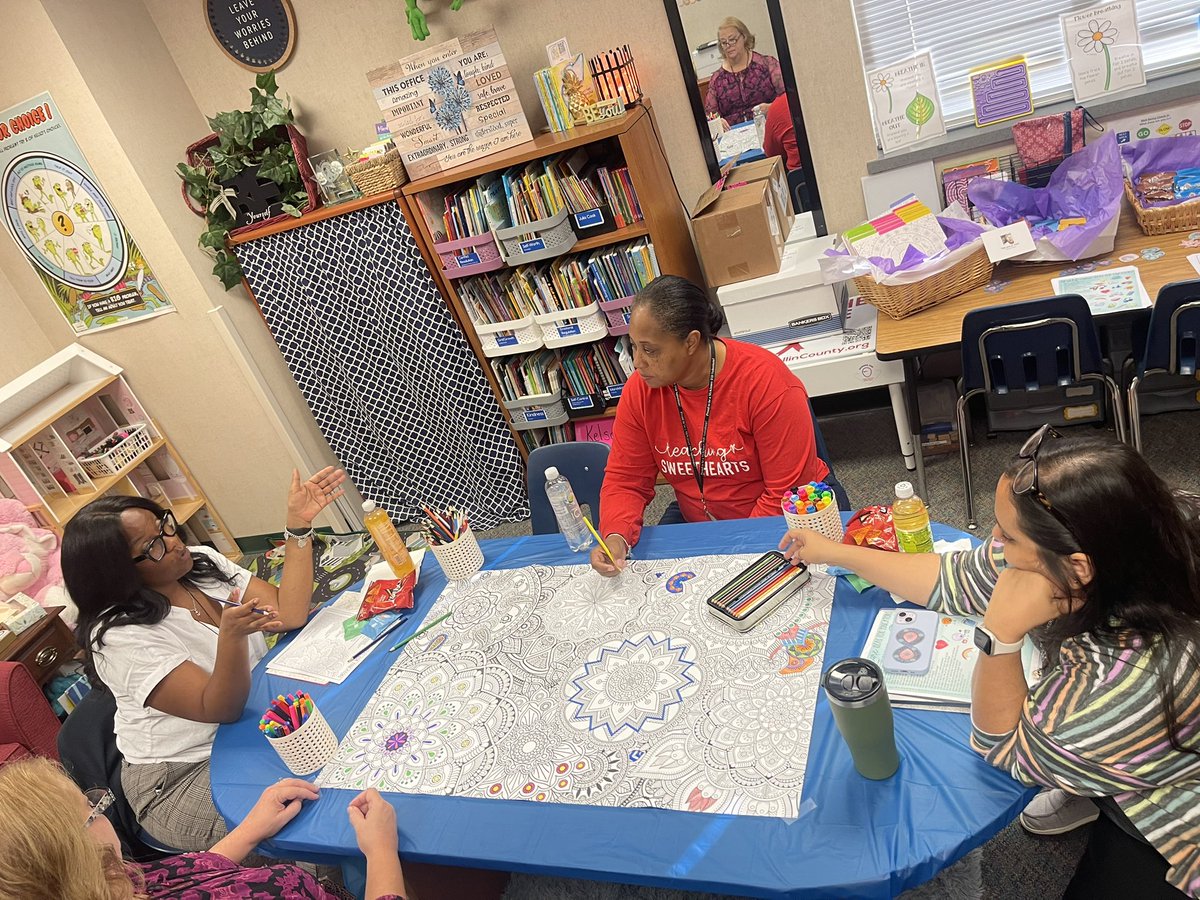 presscounselor's tweet photo. Today was my staff wellness day! Teachers and staff came on their planning period to have a little self-care. Mindfulness at work! Great staff at Press Elementary. https://t.co/LOTBJj5z8D
